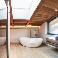 Chalet Amadeus - Designer Luxury Chalet for 14