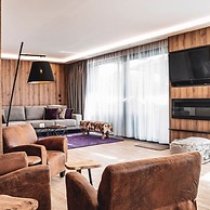 Chalet Amadeus - Designer Luxury Chalet for 14