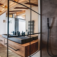 Chalet Amadeus - Designer Luxury Chalet for 14