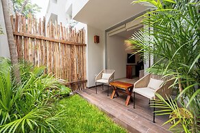 NHOA TULUM APARTHOTEL by Maya PM