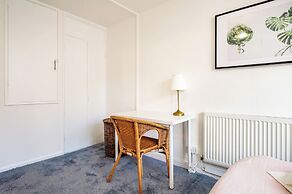 Nice 3 Bed Flat near Paddington