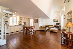 La Porta Rossa by Wonderful Italy