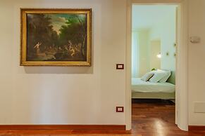 Aglaia Luxury Lake View