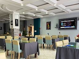 Costa Mimosa Hotel & Bungalows