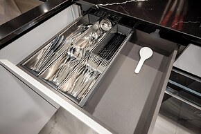 NVT Housing - Metropole Thu Thiem Apartment