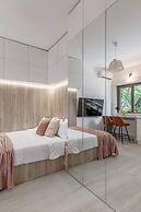 Modern & Bright Studio on Amzei Square