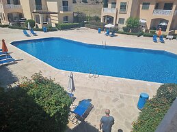 Cyprus Townhouse/ Queen Bed/ Pool/ Patio/air/freep