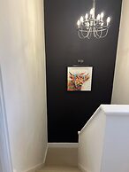 The Hidden Cottage Near Manchester Airport