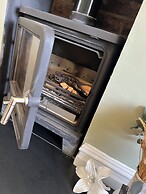 The Hidden Cottage Near Manchester Airport