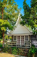 Luna Hut Resort Hua Hin