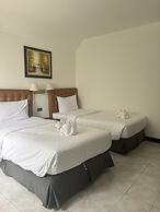 Luna Hut Resort Hua Hin