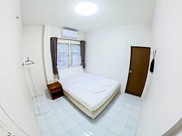 Luna Hut Resort Hua Hin