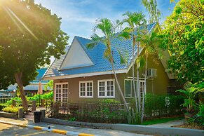 Luna Hut Resort Hua Hin