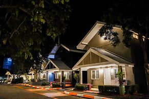 Luna Hut Resort Hua Hin
