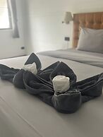 Luna Hut Resort Hua Hin