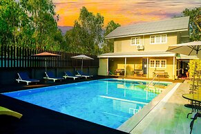 Luna Hut Resort Hua Hin