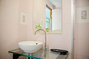 Luna Hut Resort Hua Hin
