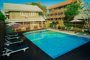 Luna Hut Resort Hua Hin