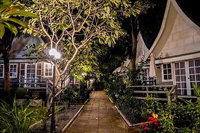 Luna Hut Resort Hua Hin