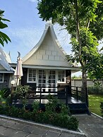 Luna Hut Resort Hua Hin