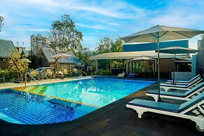 Luna Hut Resort Hua Hin