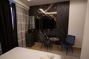 Parklane Furnished Suites