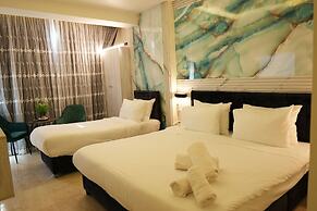 Parklane Furnished Suites