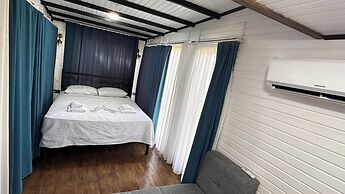 Flu Alaçatı Tiny House Otel