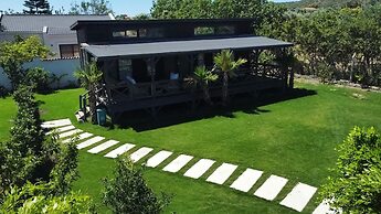 Flu Alaçatı Tiny House Otel