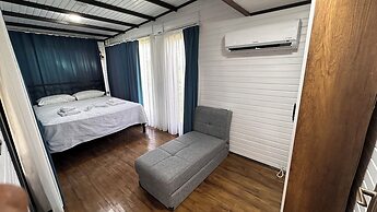 Flu Alaçatı Tiny House Otel