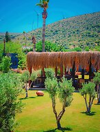 Flu Alaçatı Tiny House Otel