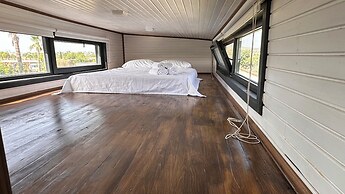 Flu Alaçatı Tiny House Otel