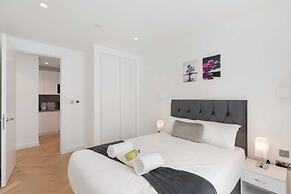 3br-sleeps8-central London-parking
