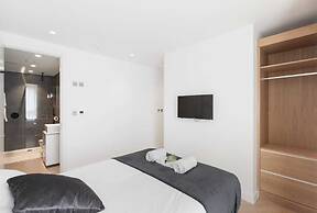 3br-sleeps8-central London-parking