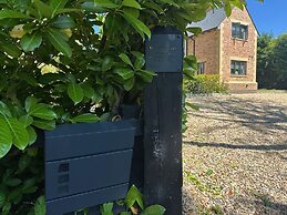 Tranquil Oxford Retreat 4 Bedroom House Aircon
