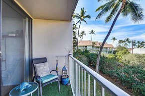 Kailua-kona Condo w/ Balcony: Walk to the Beach!