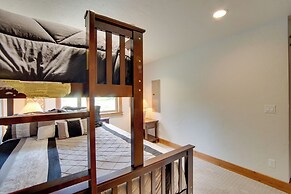 Hot Tub & Fire Pit: Cle Elum Escape!