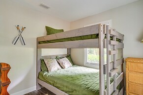 Cozy Fairhope Retreat w/ Patio & Grill!