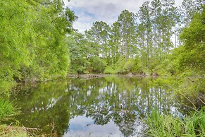 Cozy Fairhope Retreat w/ Patio & Grill!