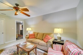 Cozy Fairhope Retreat w/ Patio & Grill!