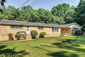 Family-friendly Huntsville Home w/ Spacious Yard