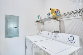 Tucson Vacation Rental Near Downtown & University!