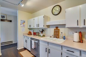 Brian Head Condo w/ Fireplace, Close to Reservoir!