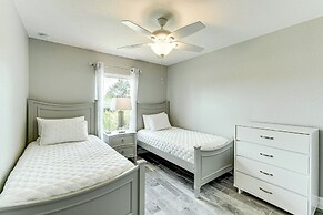 South Gulf Cove Retreat w/ Grill - 13 Mi to Beach!