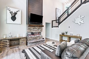 Blue Ridge Cabin w/ Fire Pit ~ 7 Mi to Lake!