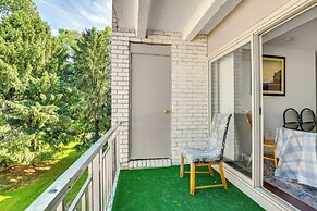 North Bethesda Apartment w/ Community Pool!