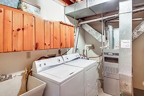 Beach & Lake Access: Brainerd Townhome