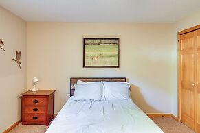 Beach & Lake Access: Brainerd Townhome