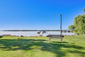 Beach & Lake Access: Brainerd Townhome