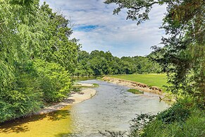 Family Tradition Glenwood Cabin w/ River Access!